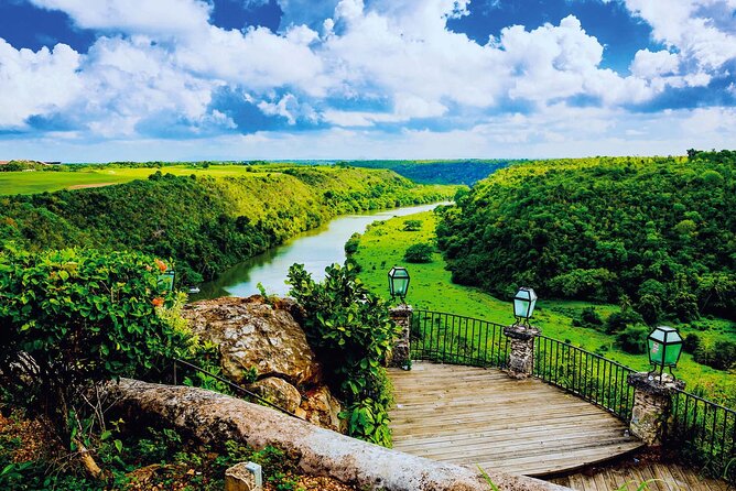 Altos de Chavón Half Day Tour from Bavaro Punta Cana - Why Altos de Chavón is worth the drive