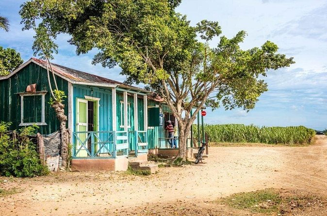 Arte, gastronomía, cultura bay Jhoraji : Higüey altos de chavón - Altos de Chavón after Higüey