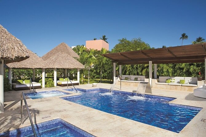 Bahia Principe Esmeralda- Round Trip Shuttle - Punta Cana Airport - What the service does, and what it does not do