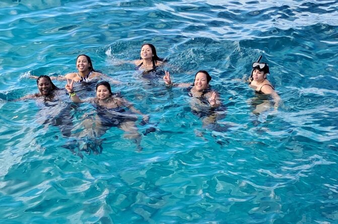 Bavaro Punta Cana EN boat party with drinks and transportation - What the $53 price really includes