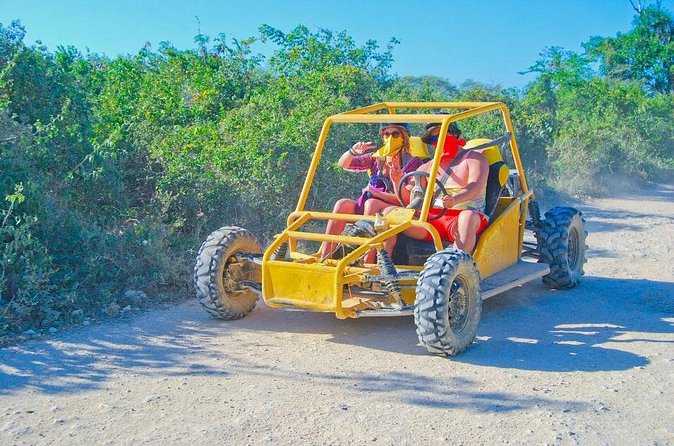 Booguies Double Adventure 2 People - Macao Beach provides the cool finish