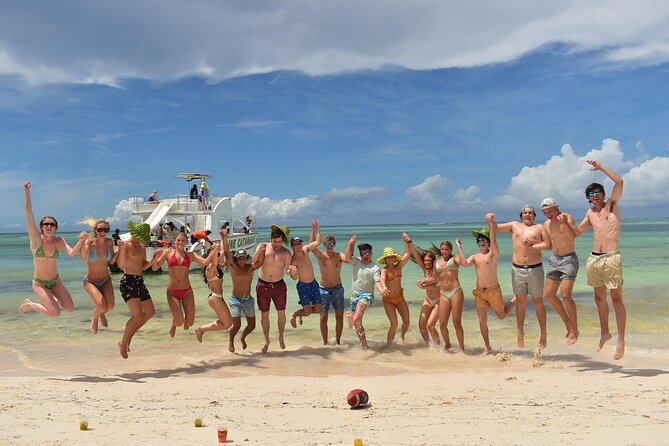 Boots and Booze in Punta Cana, A COUNTRY Party Boat Cruise - Who will enjoy this cruise most?
