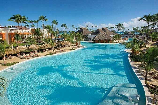 Breathless Punta Cana Resort & Spa - Round Trip Shuttle - Punta Cana Airport - Who will like this transfer most?
