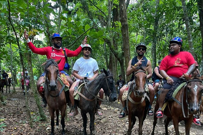 Buggy & ATV Outdoor Tour in Punta Cana - A Dominican home and familiar local flavors