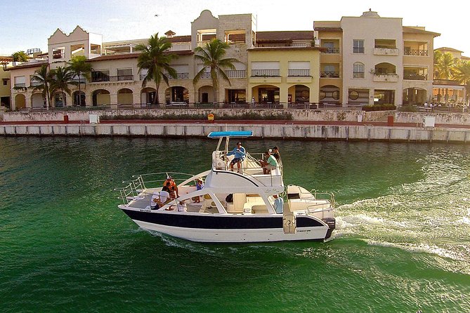 Cap Cana Private Family Catamaran - Cruising past Juanillo Beach and Cap Cana