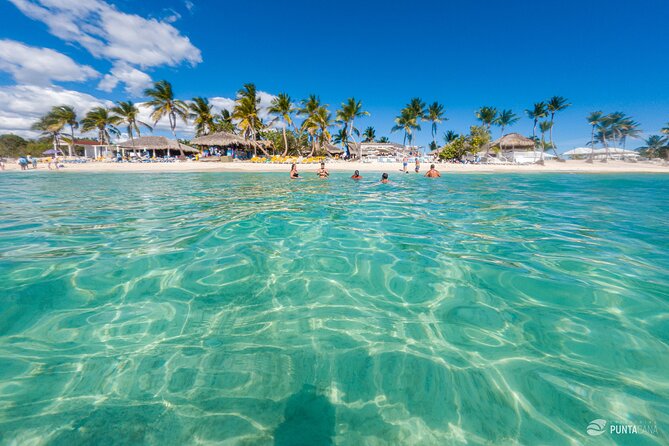 Catalina Island Tour - Catalina Island offers both snorkeling and beach time