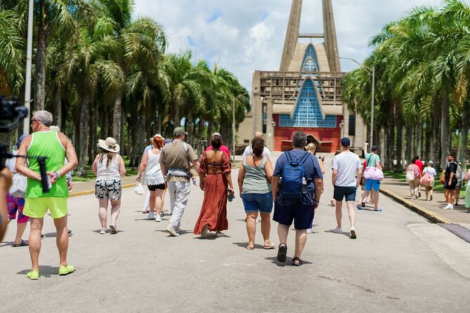 City Tour & Half-Day Safari Experiences - Key Points at a Glance