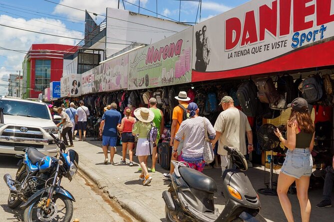 City Tour & Half-Day Safari Experiences - Rolling a Cigar With Cured Tobacco Leaves