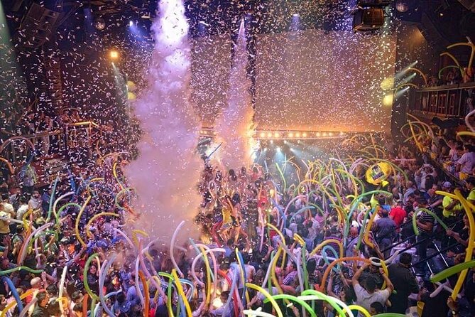 CocoBongo Punta Cana Entry ticket with Entertainment and Open Bar - Entering Coco Bongo and choosing your ticket