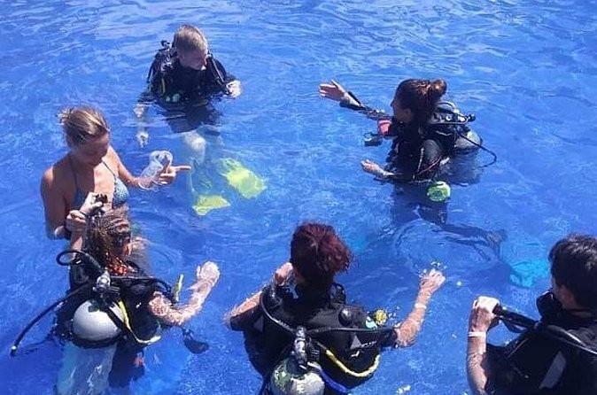 Discover Scuba Diving - DSD - Who should book this first-time session?