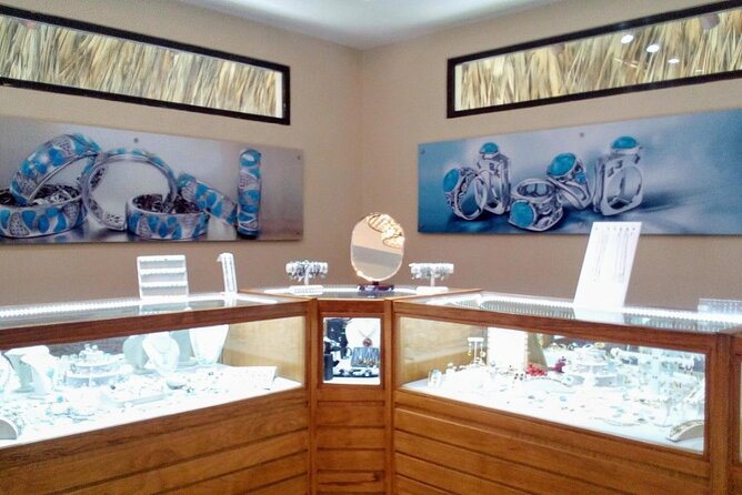 Don Lucas Cigar Factory & Store + Premium Rum Tasting (3 hours) - The $6 price and what you actually receive