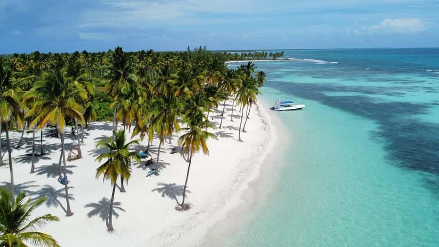 From La Romana: Saona Island for Aida Cruises Passengers - Getting from La Romana port to Bayahibe