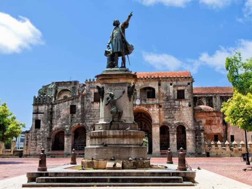 From Punta Cana: Santo Domingo Day Tour with National Park - Walking through Santo Domingo’s Colonial Zone