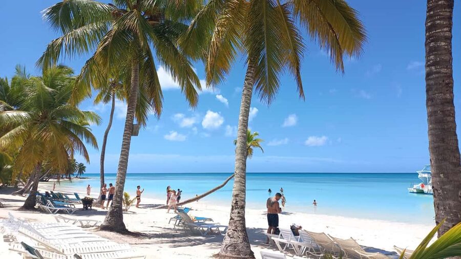 From Punta Cana: Saona and Mano Juan Day Trip by Speed Boat - Key points to know before booking