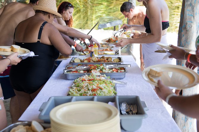 From Punta Cana: Saona Island & Altos de Chavon Day Trip with Lunch and Open Bar - Early pickup and the road to Bayahibe