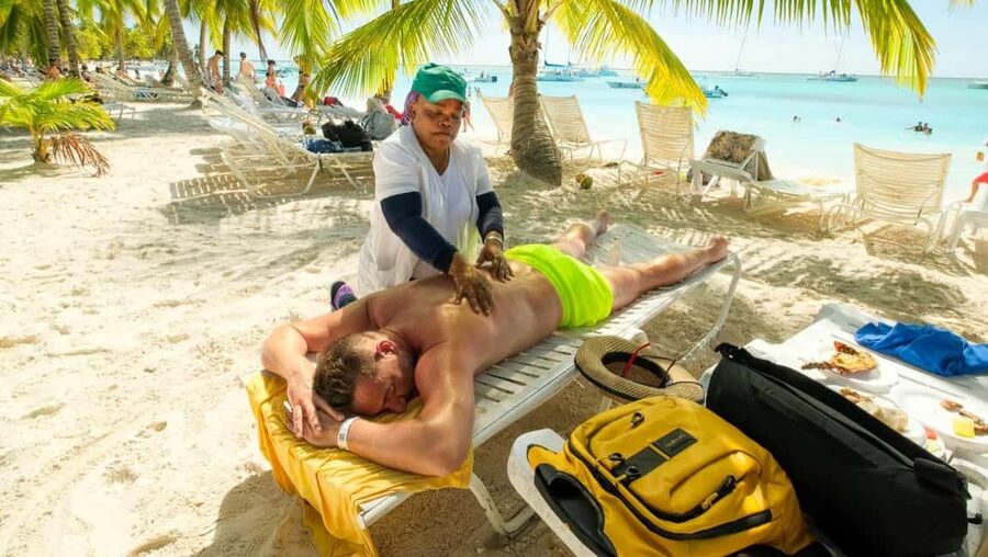 From Punta Cana: Saona Island Day Trip with Buffet Lunch - What the $65 price really buys