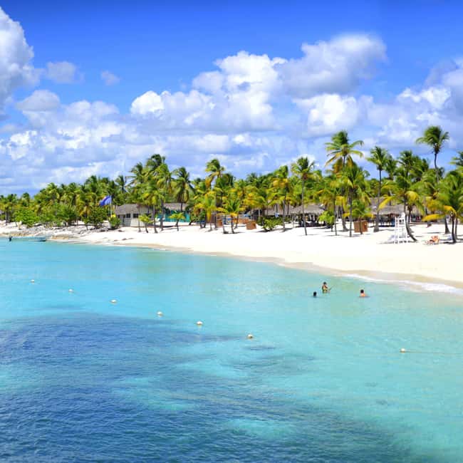 From Punta Cana: Saona Island Full-Day Tour with Lunch - Two boats, two different moods
