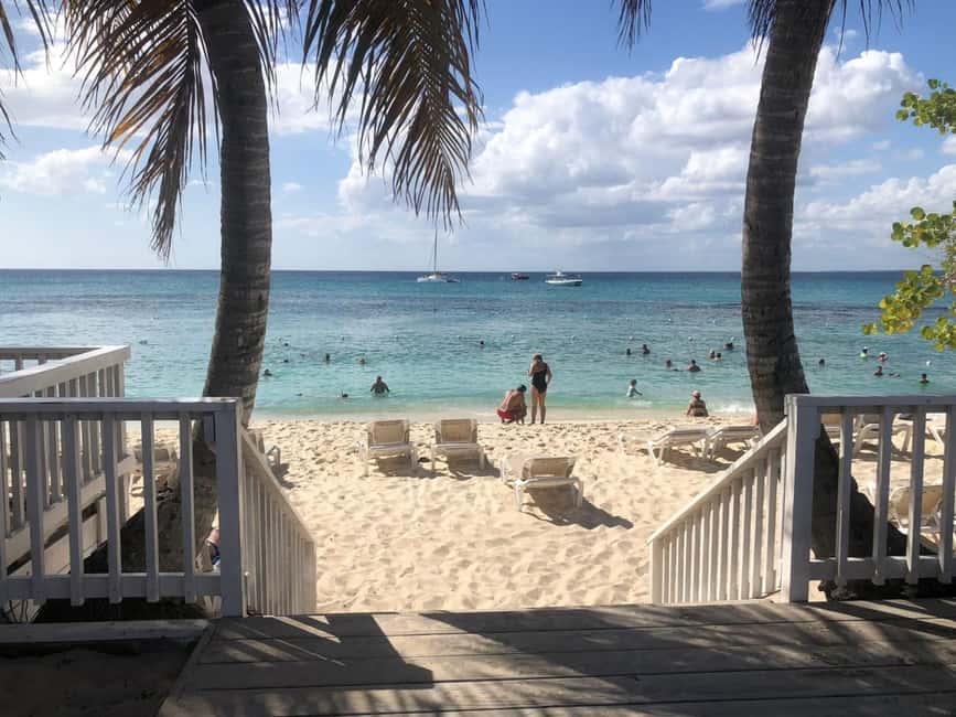 From Punta Cana: Small Group Catalina Island Snorkeling Tour - What to pack and how to handle the day