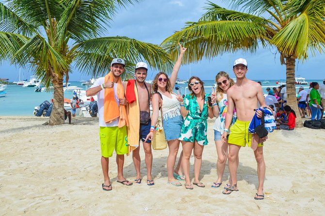 Full-Day Excursion in Saona Island - Reaching Saona and finding your place on the beach