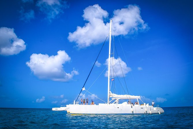 Full-Day Excursion in Saona Island - Photos, souvenirs, and avoiding pressure