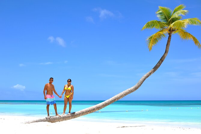 Full Day Excursion to Isla Saona from Punta Cana - Boarding the speedboat and catamaran