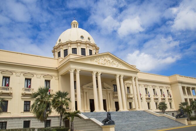 Full day Santo Domingo - Shared tour - Parque Colón and the Colonial Zone