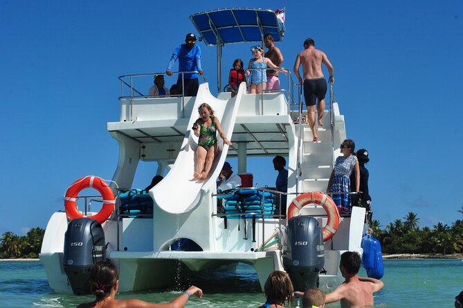 Full day tour. Buggy, lunch and Catamaran Adventure - Atabey Park, freshwater, and Dominican farm products