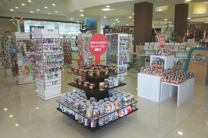 Guided Shopping Tour to Bella Mare Store (Cigars, Chocolate, Rum and Souvenirs) - Chocolate, coffee, and rum in one stop