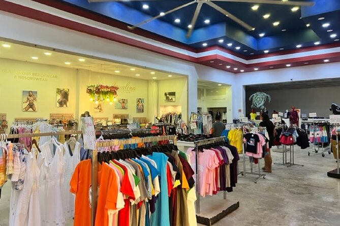 Guided Shopping Tour to Bella Mare Store (Cigars, Chocolate, Rum and Souvenirs) - The real value of a $6 tour