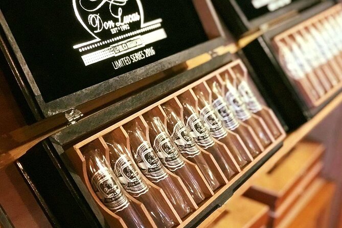 Guided Tour to Don Lucas Cigars Factory and Souvenirs Store - What the Don Lucas visit is really like