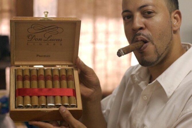 Guided Tour to Don Lucas Cigars Factory and Souvenirs Store - A quick lesson in Dominican cigars