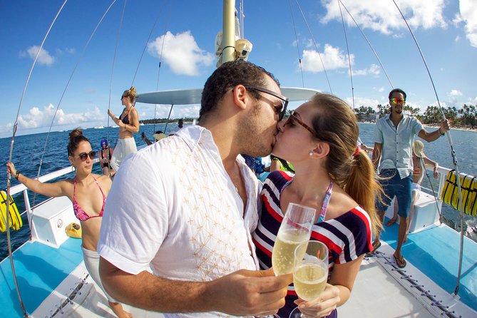 Happy Hour Sailing Cruise from Punta Cana - Music, dancing, and the open bar