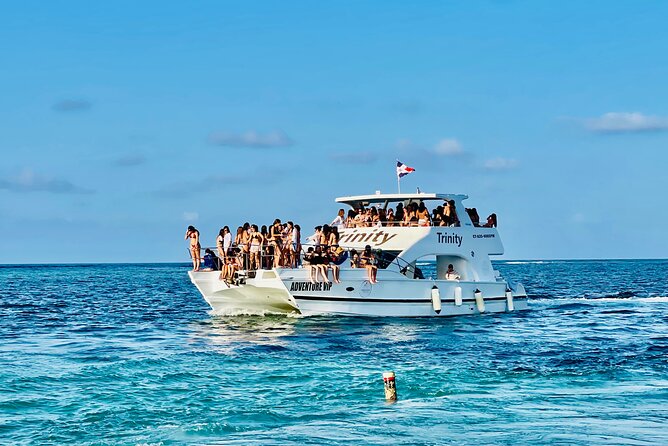 Hip Hop adult only Party Boat with Unlimited drinks& sand-bar - What the $65 Punta Cana boat party really offers