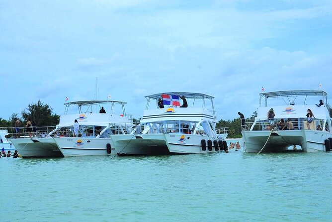 Hip Hop Beat and Live Dj Adults Only Party Boat and Free drinks - Drinks and snacks: keep expectations realistic