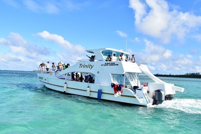 Hip Hop Party Boat Booze Cruise with Open Bar (Adults Only) - Starting at Playa Los Corales