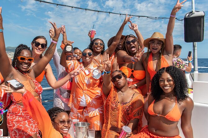 Hip Hop Sessions Boat Party Punta Cana (Adults Only) - The champagne shower and deck games