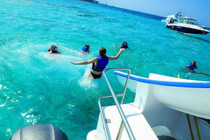 HipHop Party Boat with Unlimited drinks in Punta Cana - A refreshed boat with practical upgrades