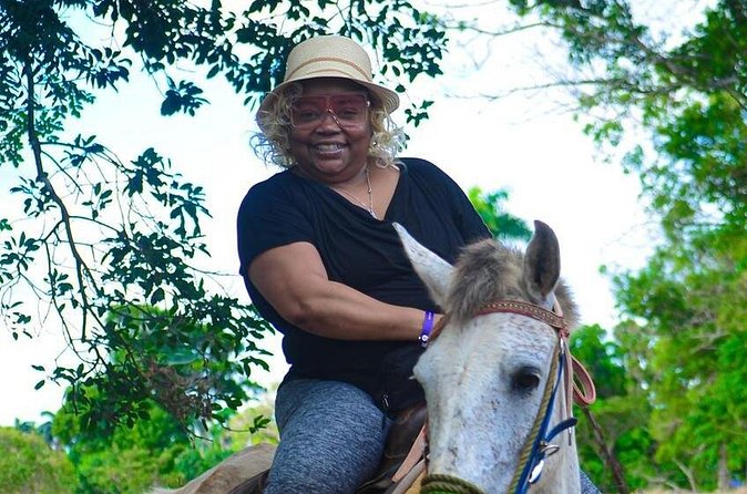 HorseBack Rinding to Macao Beach - Is $63.49 Good Value?