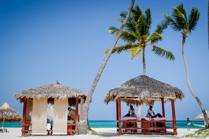 Island Beauty Spa Getaway - What $256.42 per person gets you