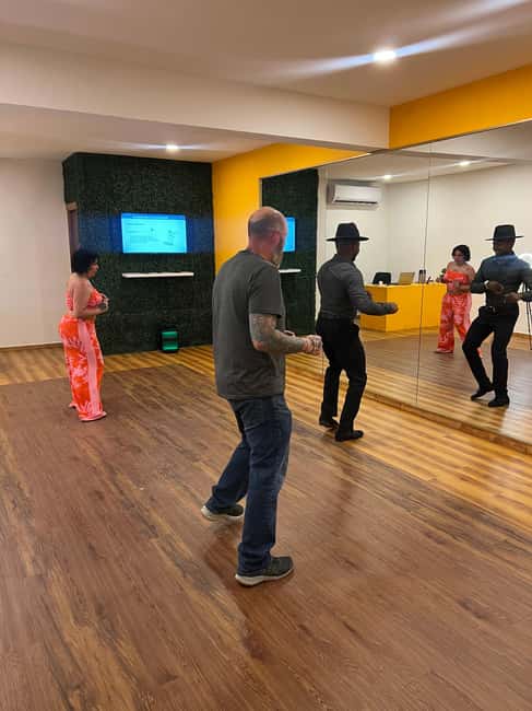 Learn to dance Bachata like a pro in Punta Cana - Who should book this class