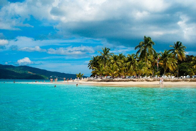 Los Haitises National Park, Montaña Redonda & Bacardi Island - From Canitas to Cayo Levantado by speedboat