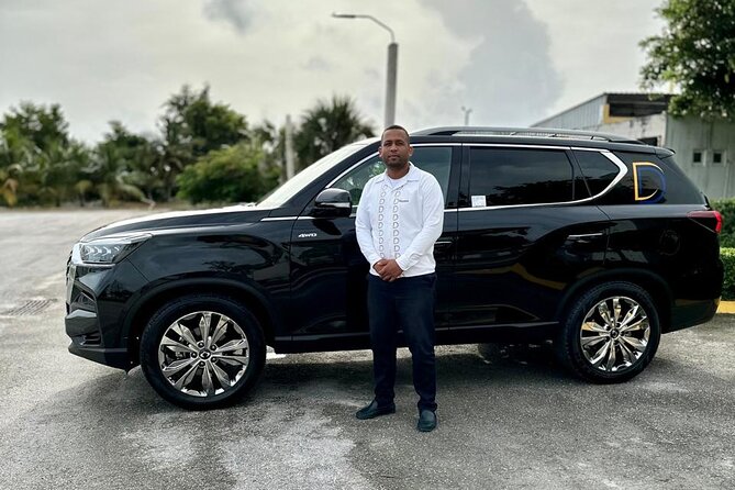 Luxury Transfer between Punta Cana Airport and Uvero alto Hotels - Is $99 a good value for five people?