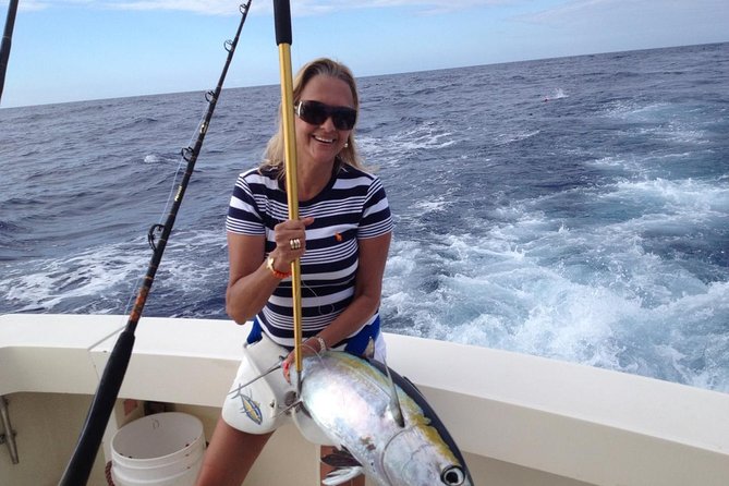 Marlin Fever at Marina Cap Cana -Private Sportfishing Charter - What four hours on the Phoenix boat feels like