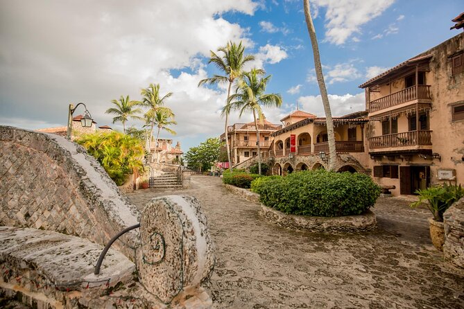 Meliá Caribe Beach - Round Trip Shuttle - Punta Cana Airport - The 20 to 30 minute ride to Meliá Caribe Beach