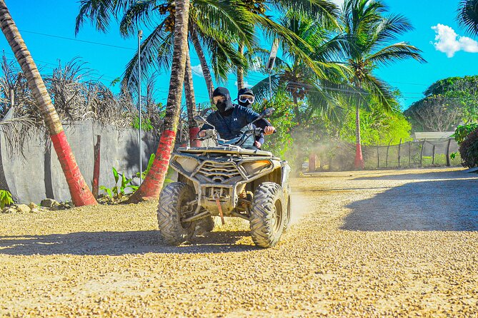 Outside Tour in Boogie and ATV in Punta Cana - Cooling off in the natural cave