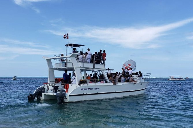 Party Boat / Booze Cruise and Snorkeling - Open Bar - A Punta Cana boat trip built around the party