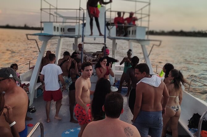 Party Boat / Booze Cruise and Snorkeling - Open Bar - Pickup, timing, and communication