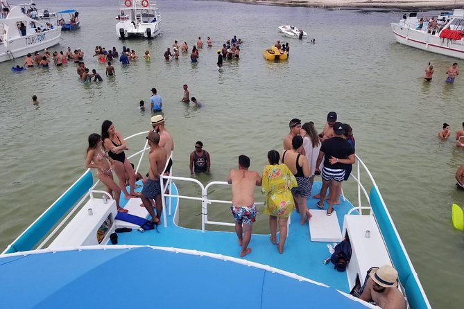 Party Boat in Punta Cana - Booze Cruse - Practical details that affect your afternoon