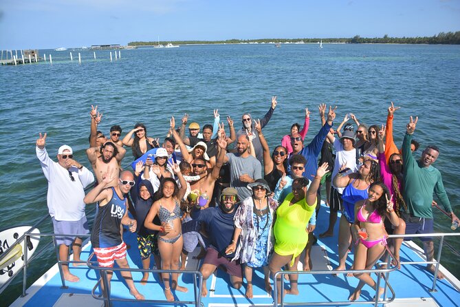 Party Booze Boat Fiesta Sand Bar-Snorkeling-Music-Drinks-Dancing - Snorkeling over coral reefs