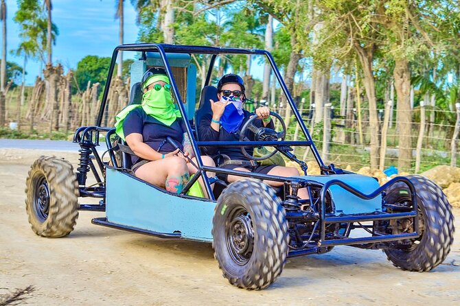 Polaris - Buggy - Four Wheels / Macao Beach - From Macao’s roads to the coconut groves